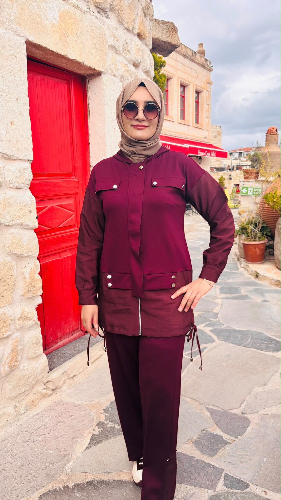 Bordo Paraşüt Detaylı Kapüşonlu Takım